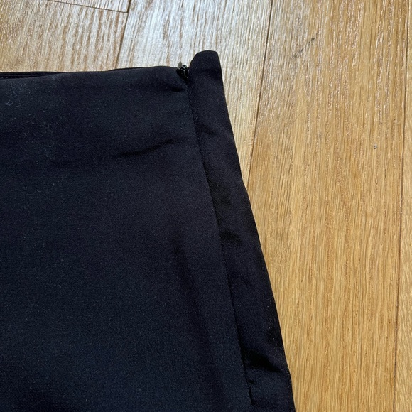 BLVD high waisted polyester shorts - Picture 2 of 4